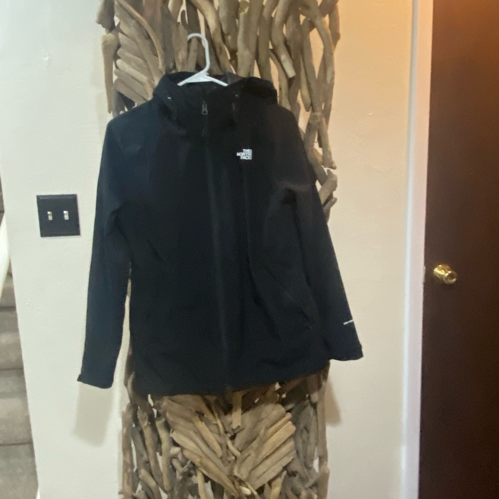NF windbreaker